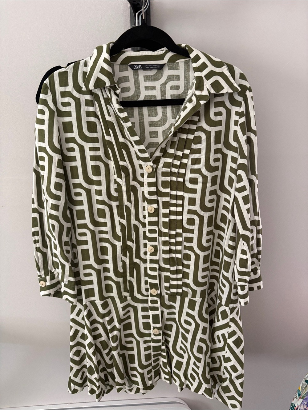 Zara Olive & White Geometric mini dress